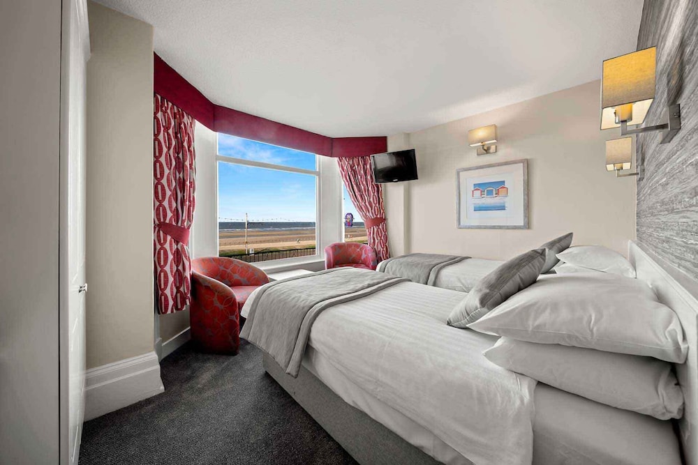 ROOM, TWIN BEDS, SEA VIEW