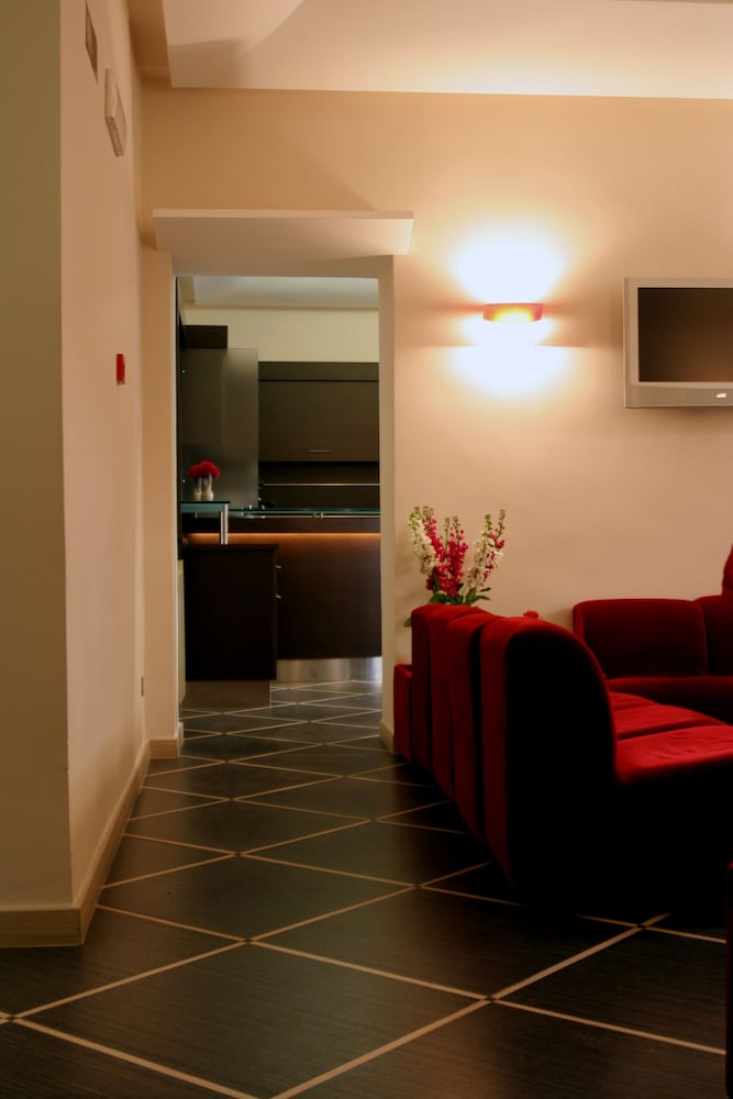 Hotel Garda Roma 43/60