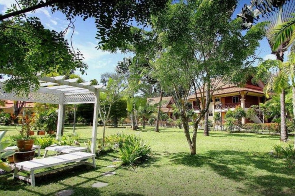Rompin Beach Resorts 28/39