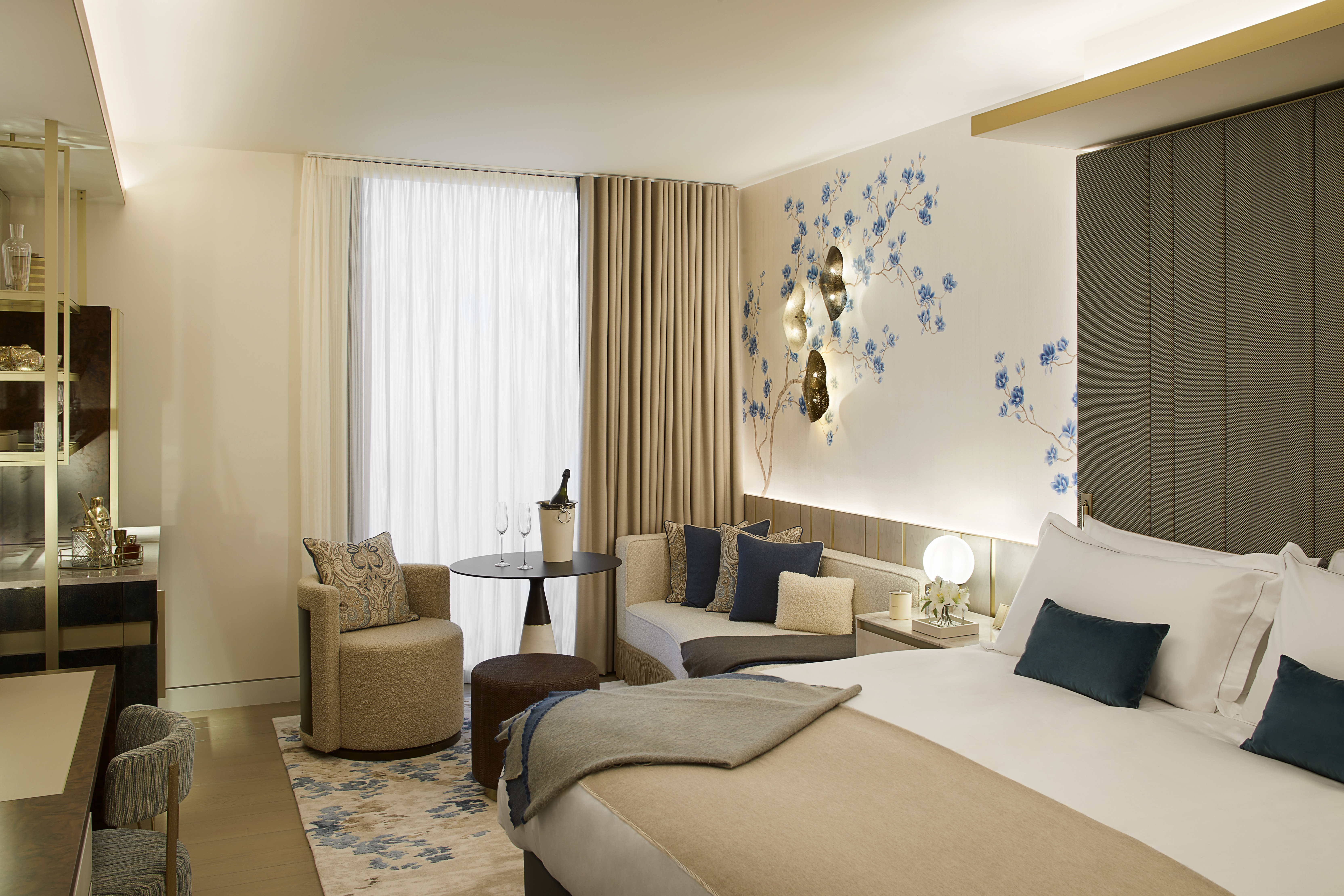 Executive, Double or Twin Bed
