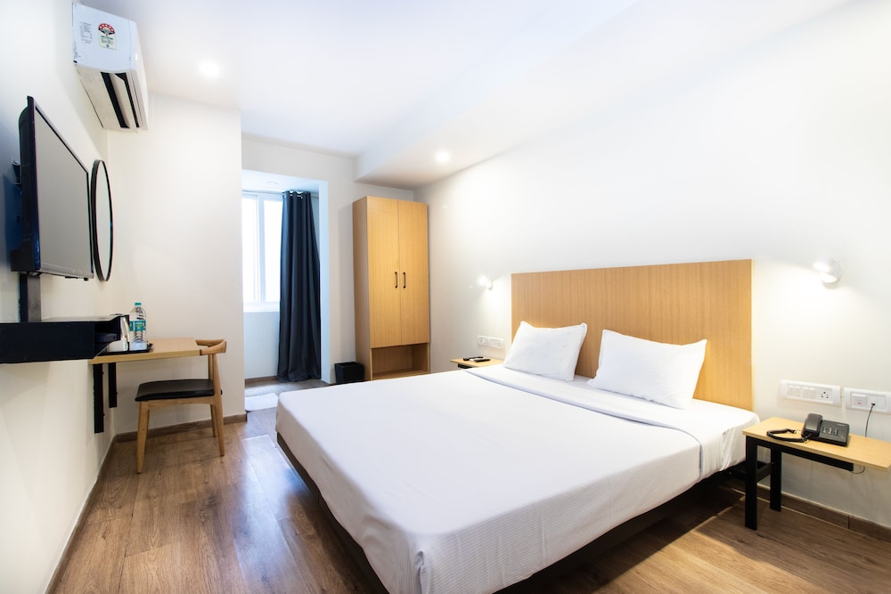 Sanctum Suites Richmond Road Bangalore 7/21