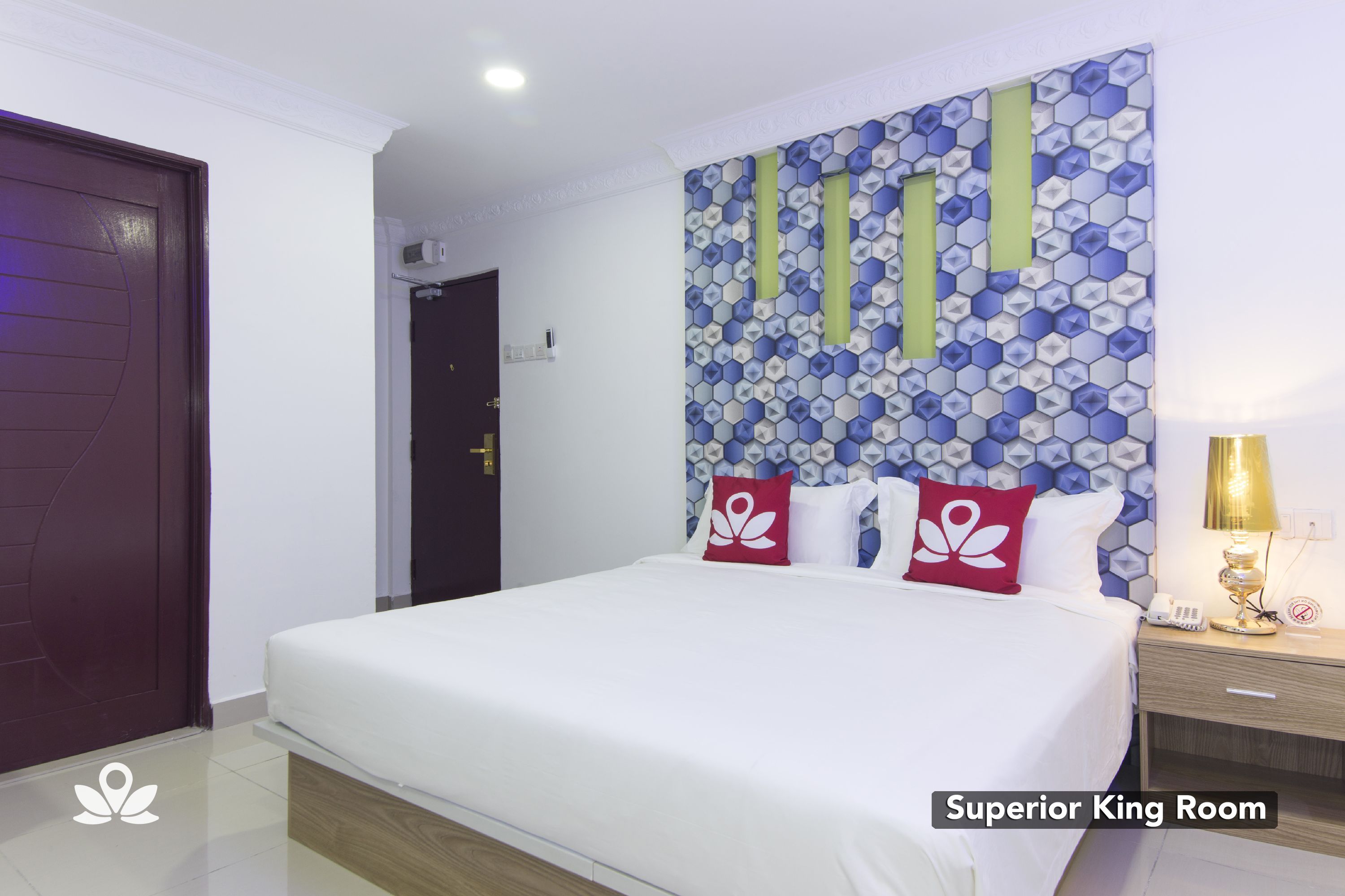 Zen Rooms Poorna Hotel 9/50