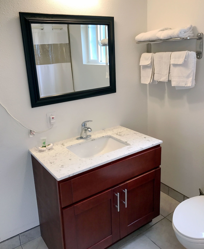 Napa Discovery Inn 20/42