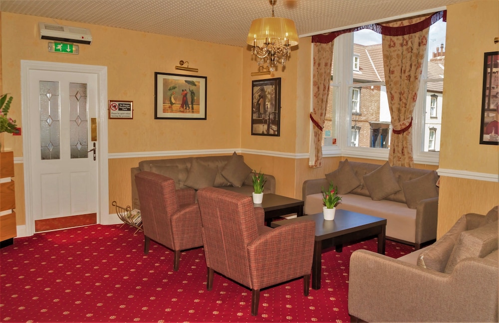 The Kingston Theatre Hotel 39/52
