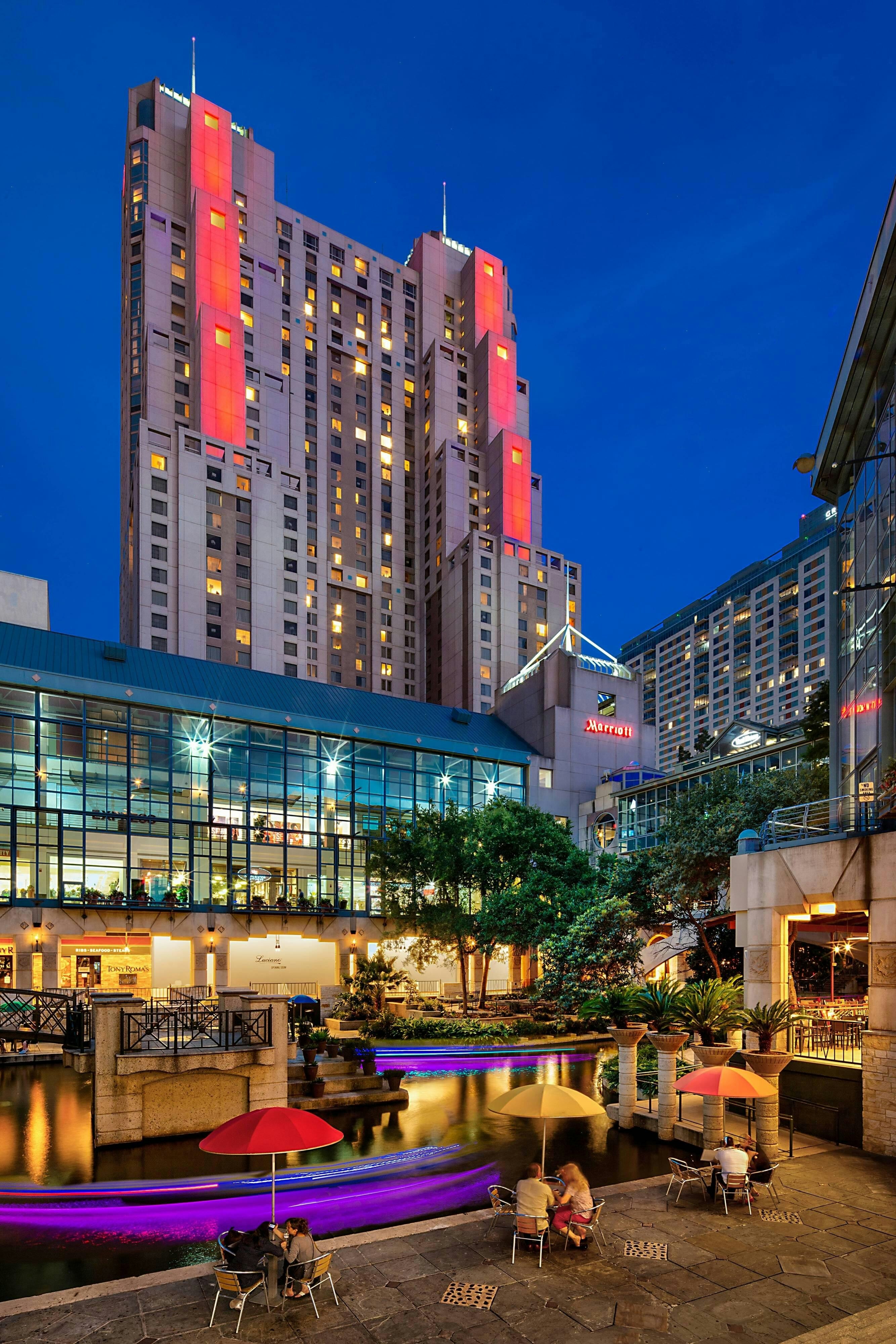 San Antonio Marriott Rivercenter on The River Walk in SAN ANTONIO - TX
