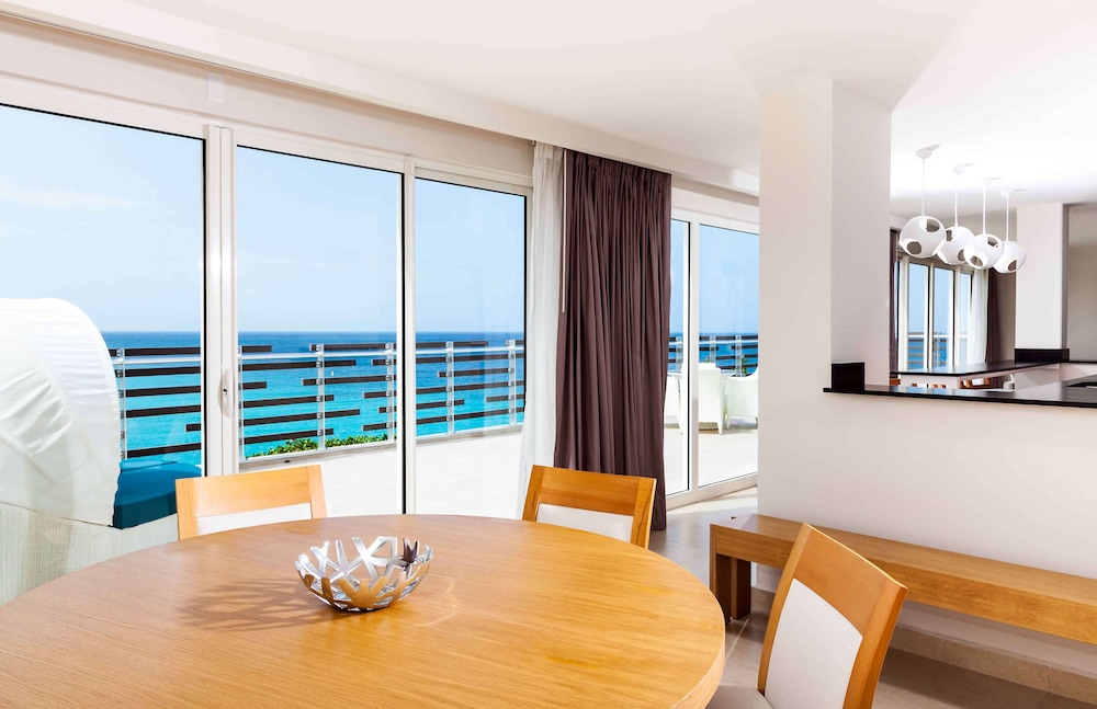 Sonesta Ocean Point Resort - Adults Only 41/50