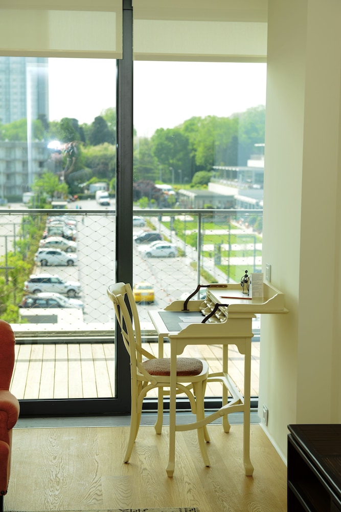 Atakoy Marina Park Residences 36/43