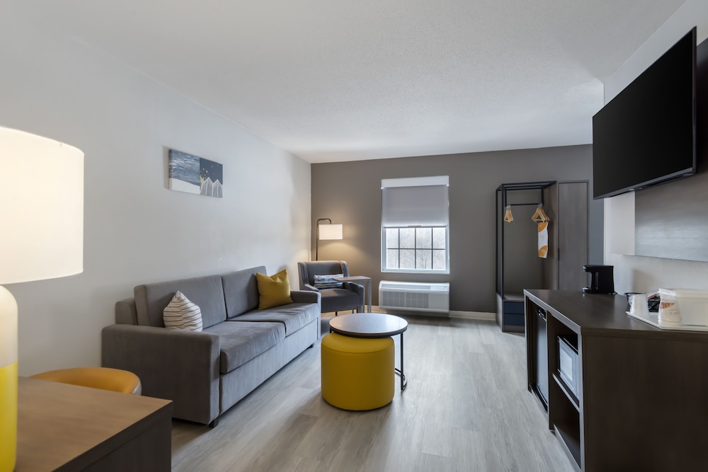 Comfort Inn & Suites Lexington South 23/46