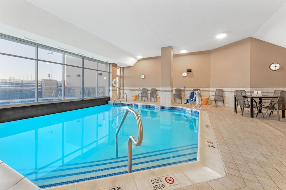 Drury Inn & Suites Colorado Springs 20/50