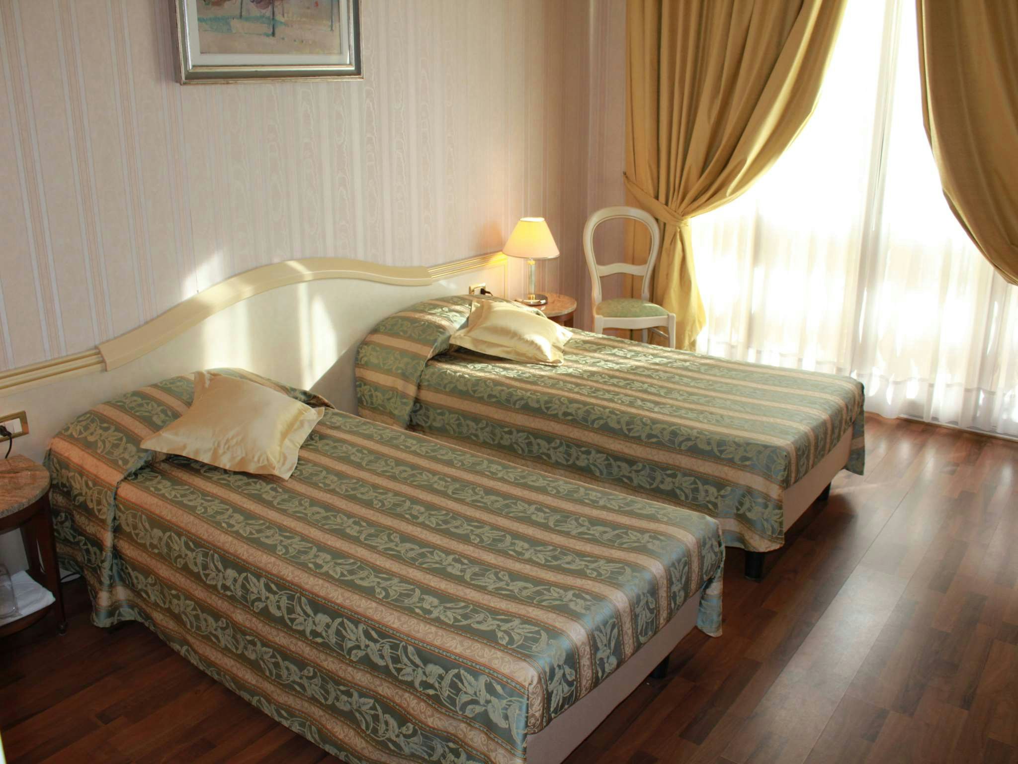 Hotel President Rimini 25/84