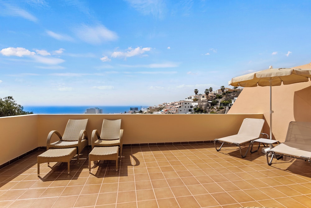 Wyndham Residences Costa Adeje 74/78