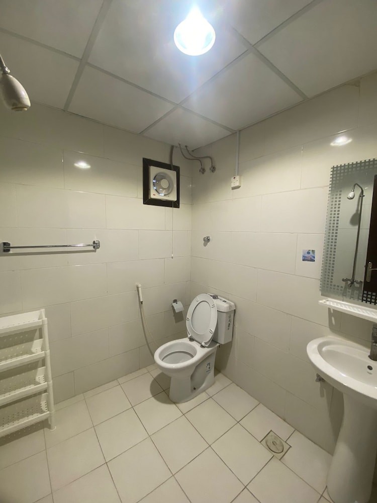 العييرى للوحدات السكنيه 3(Al Eairy Furnished Apt Al Madinah 3) 49/53