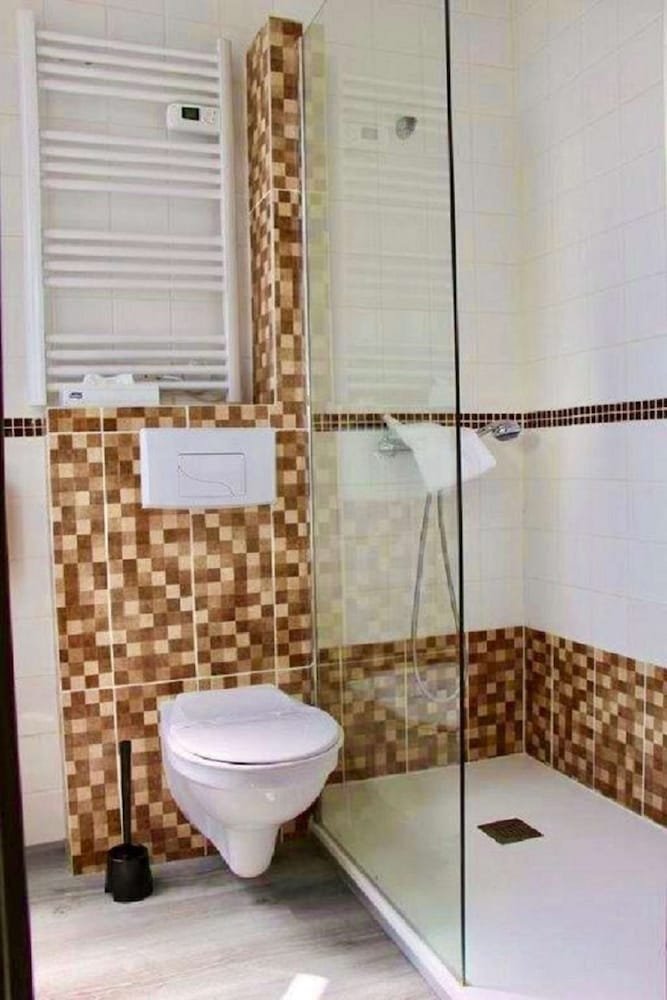 Hotel Kyriad Vichy 48/50
