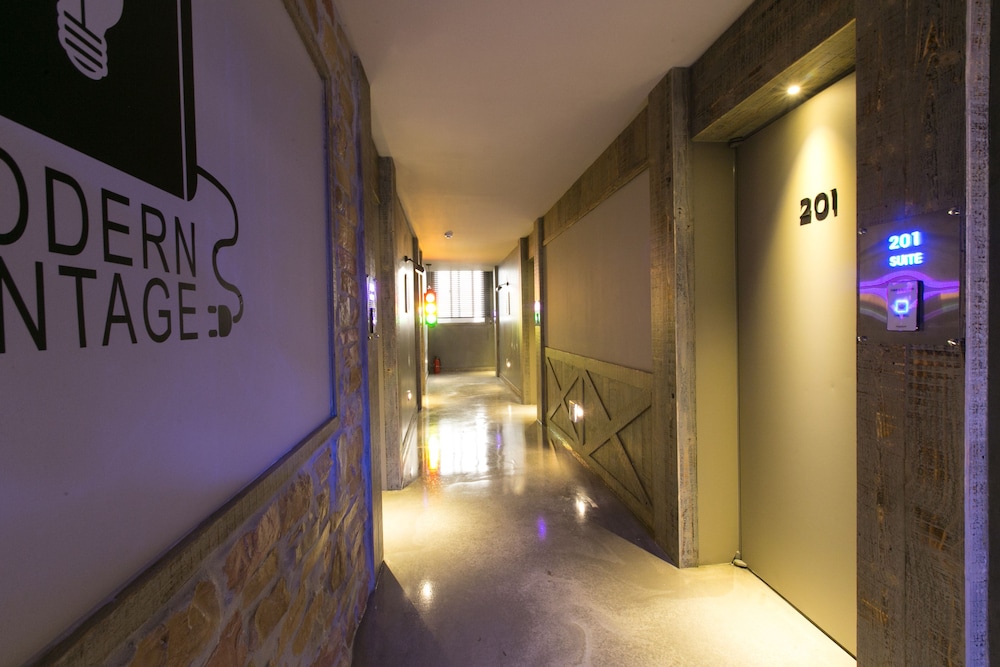 Italian Summer Boutique Hotel 57/74