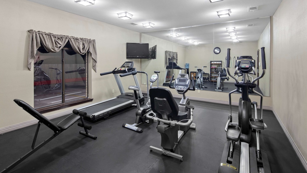 Best Western Near Lackland Afb/Seaworld 30/41