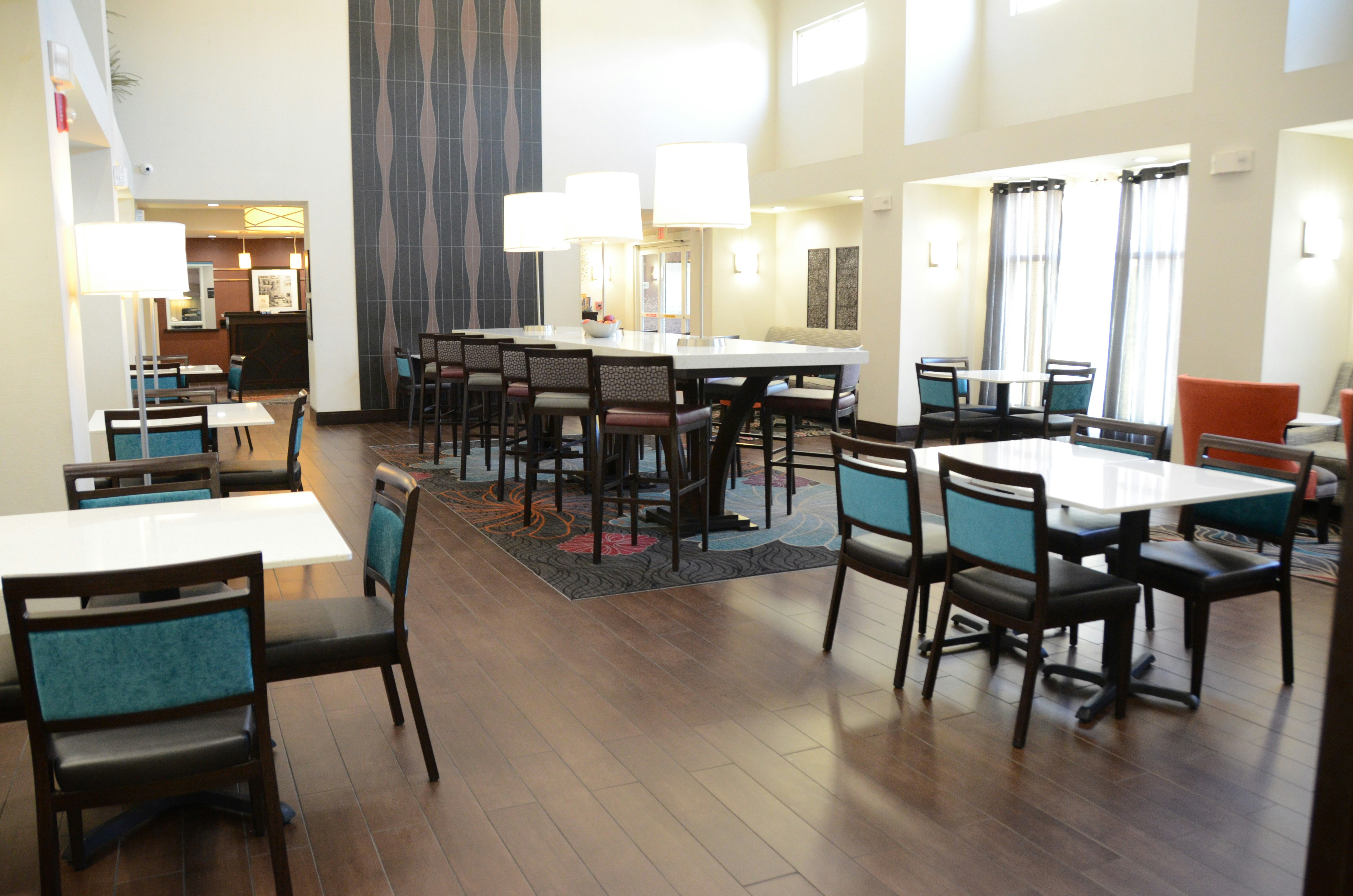 Hampton Inn & Suites Chicago Southland Matteson 32/51