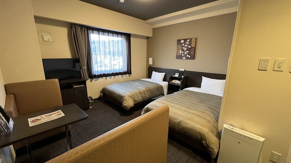 Hotel Route-Inn Hashimoto 9/45