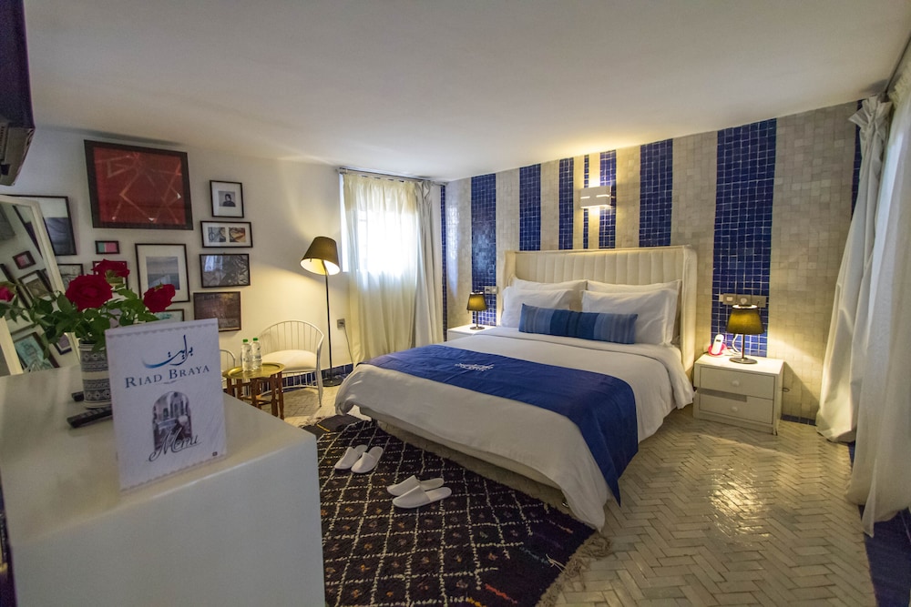 RIAD BRAYA 8/75