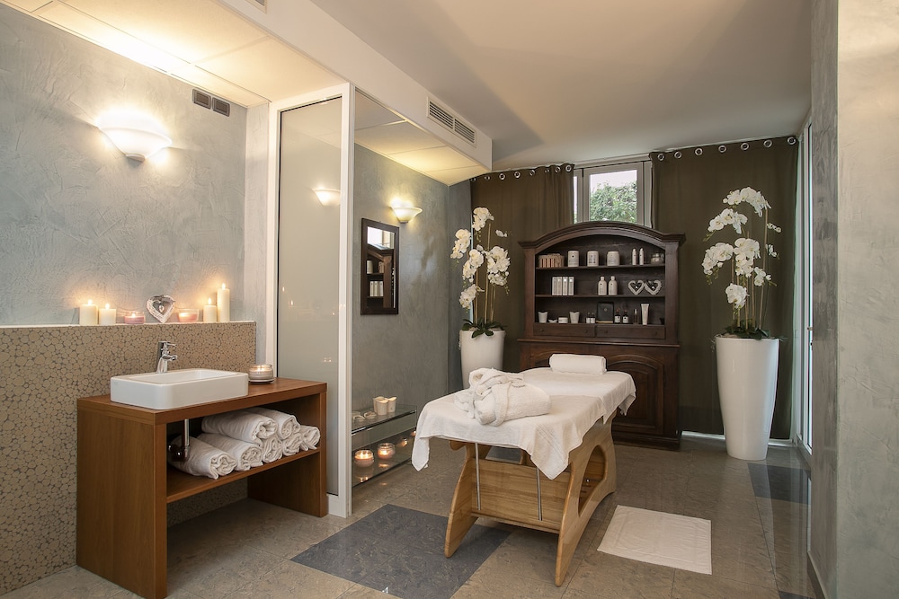 Park Hotel Ermitage 34/67