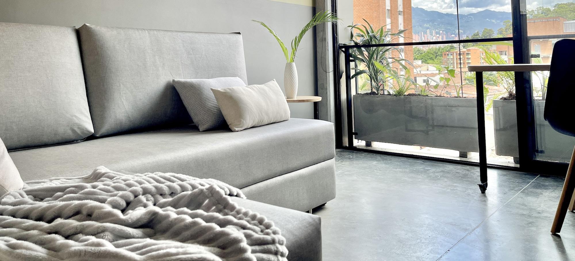 City, Studio, Suite