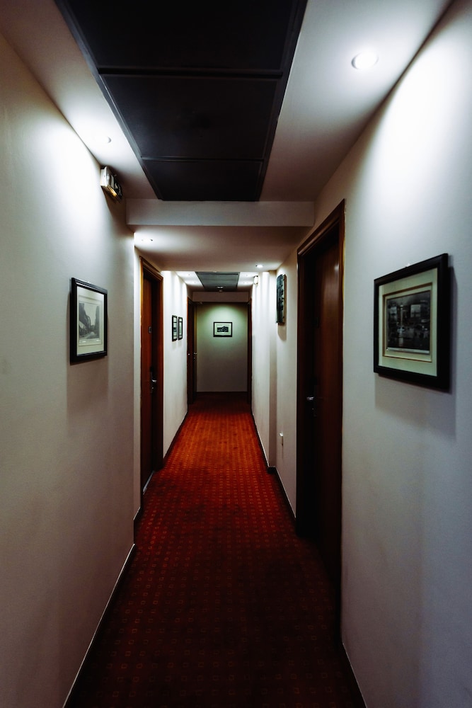 Athens Mirabello Hotel 17/28