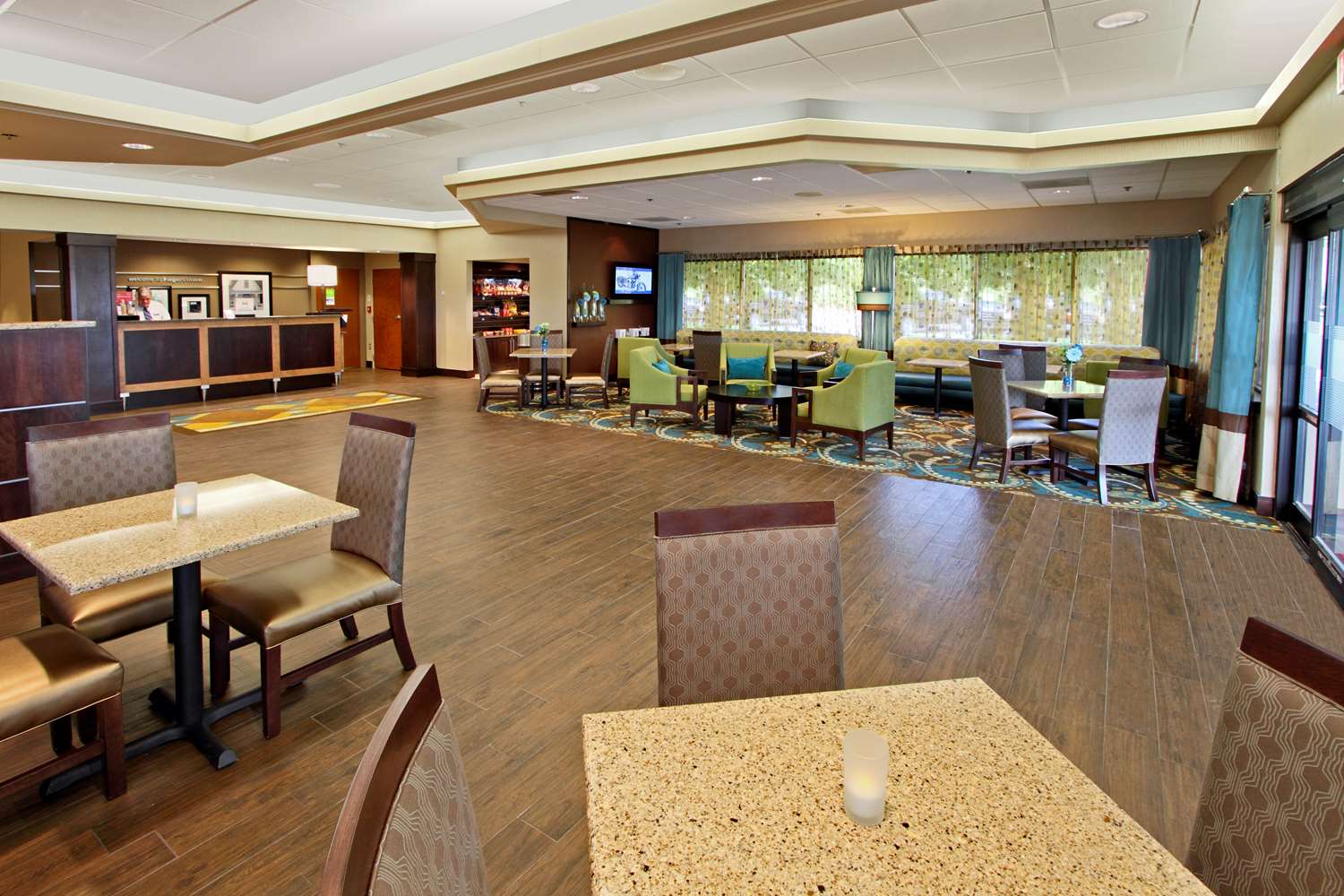 restaurant cafeteria