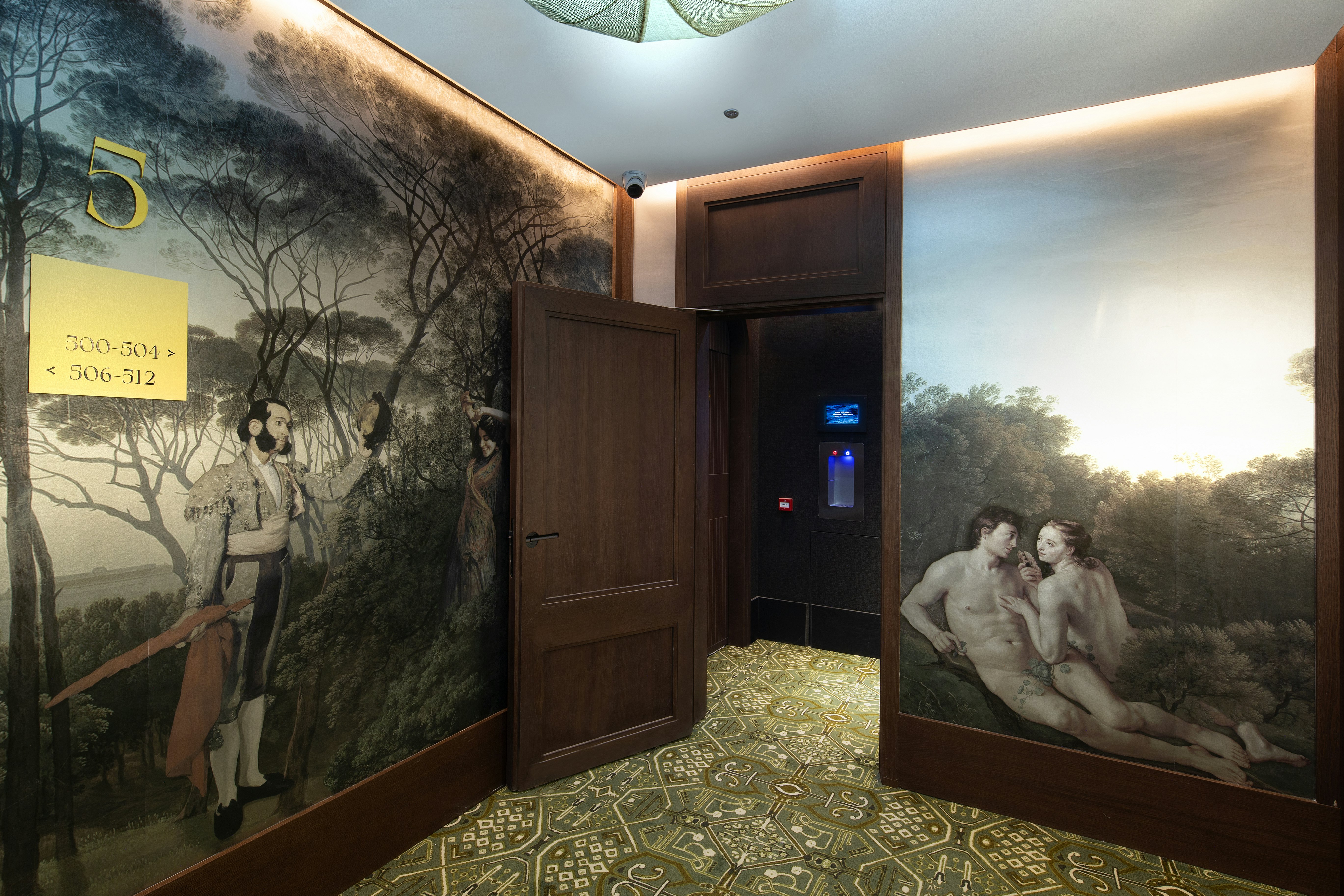 Hotel Montera Madrid, Curio Collection by Hilton 4/50