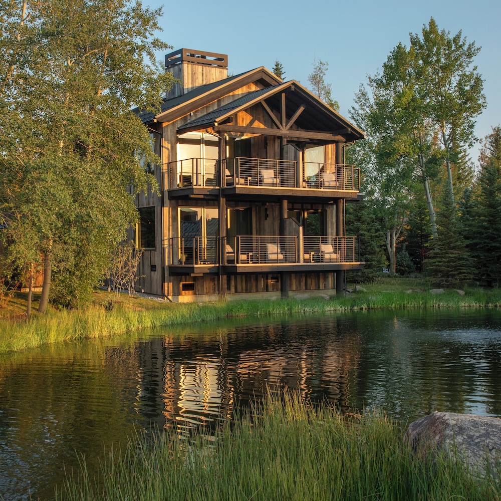 Hotel Yellowstone at Jackson Hole 45/50