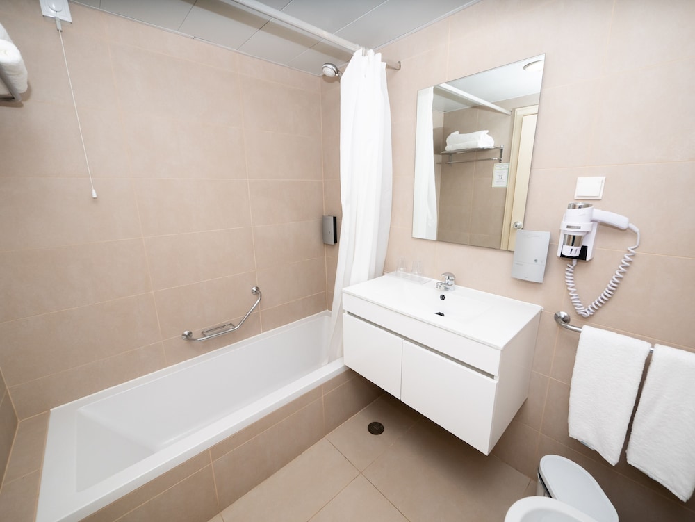 Vila Baleira Suites 42/44