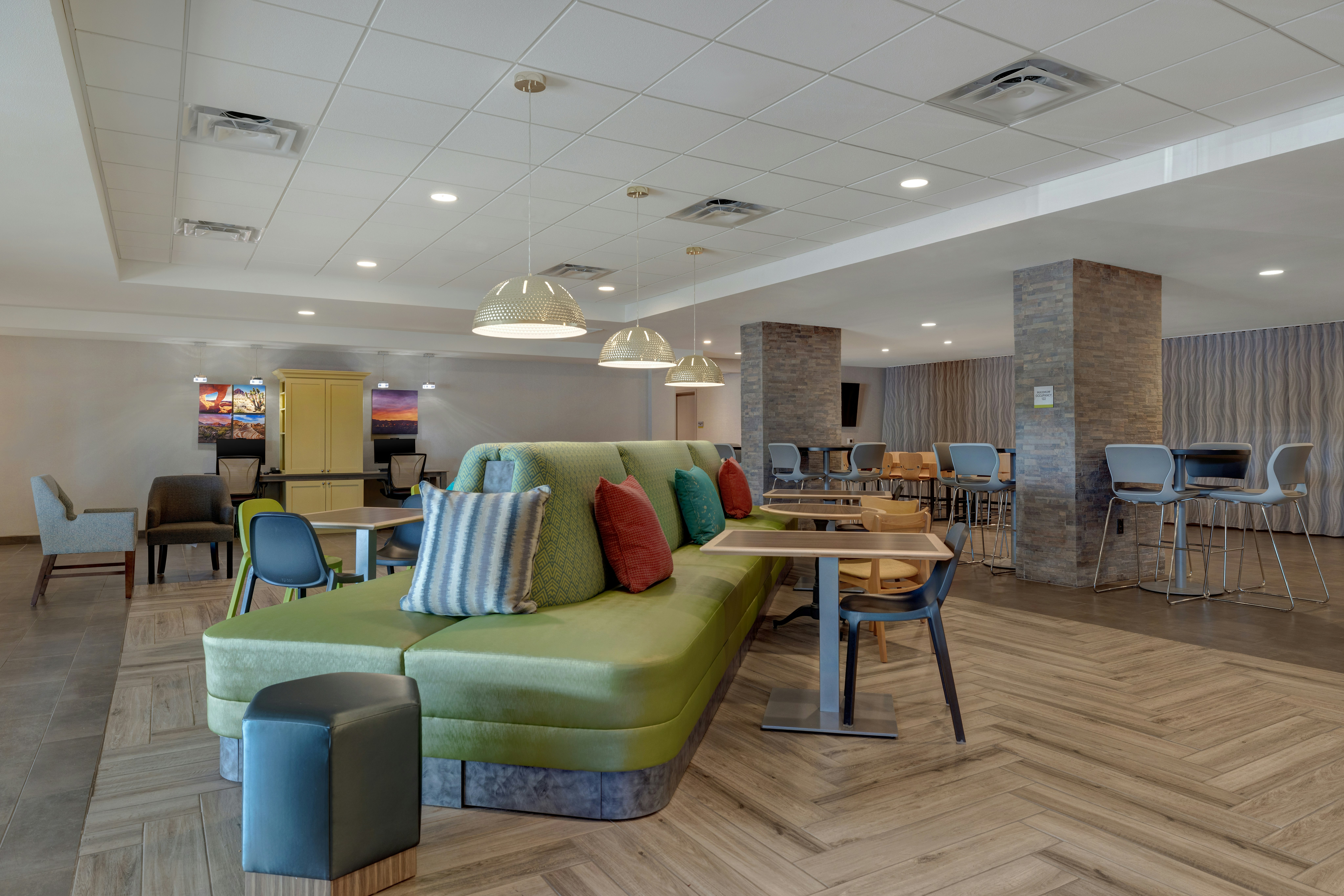 Home2 Suites by Hilton Las Vegas I-215 Curve 19/35