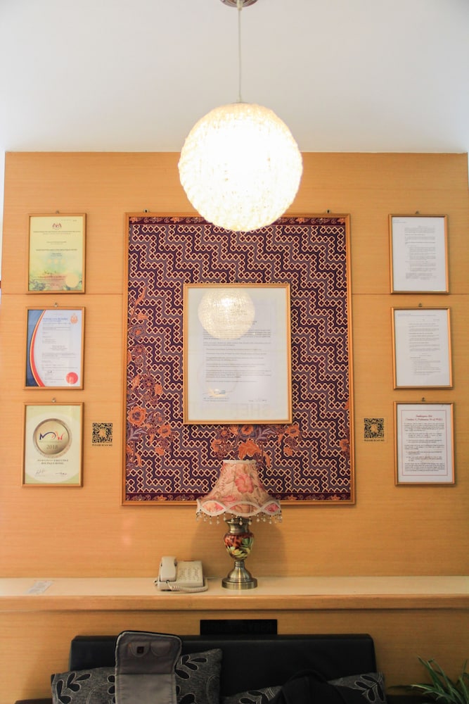 Shervinton Executive Boutique Hotel 52/60