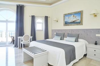 Premium, Superior, Queen Bed, Sea View