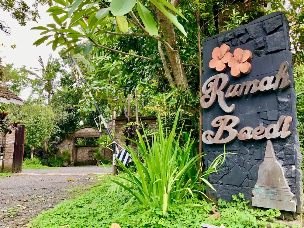 Rumah Boedi Private Residence Villa 53/64