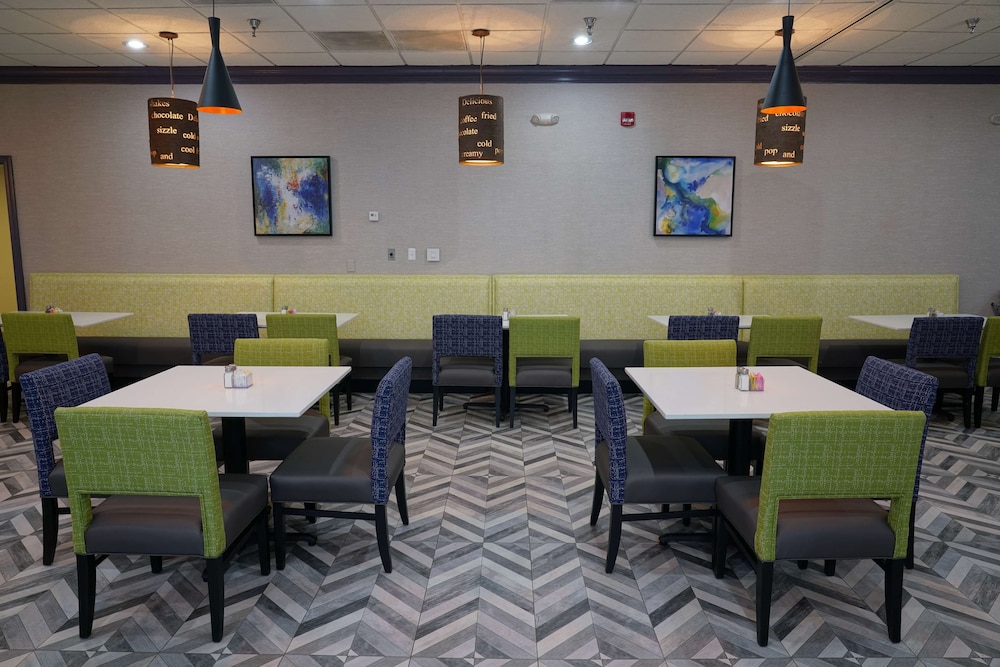 Best Western Plus Morristown Conference Center 42/45