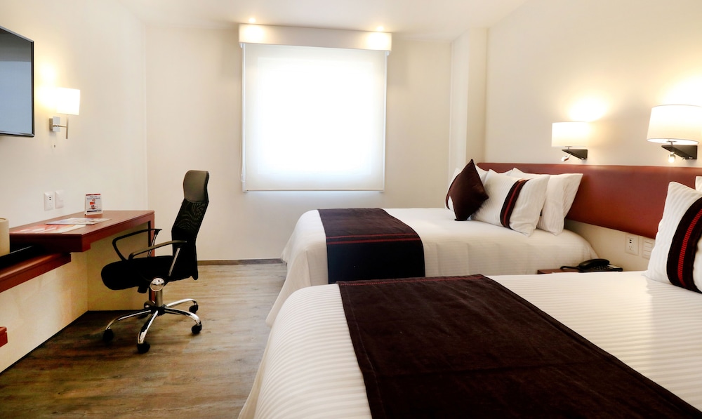 Hotel Mision Express San Juan del Rio 10/45