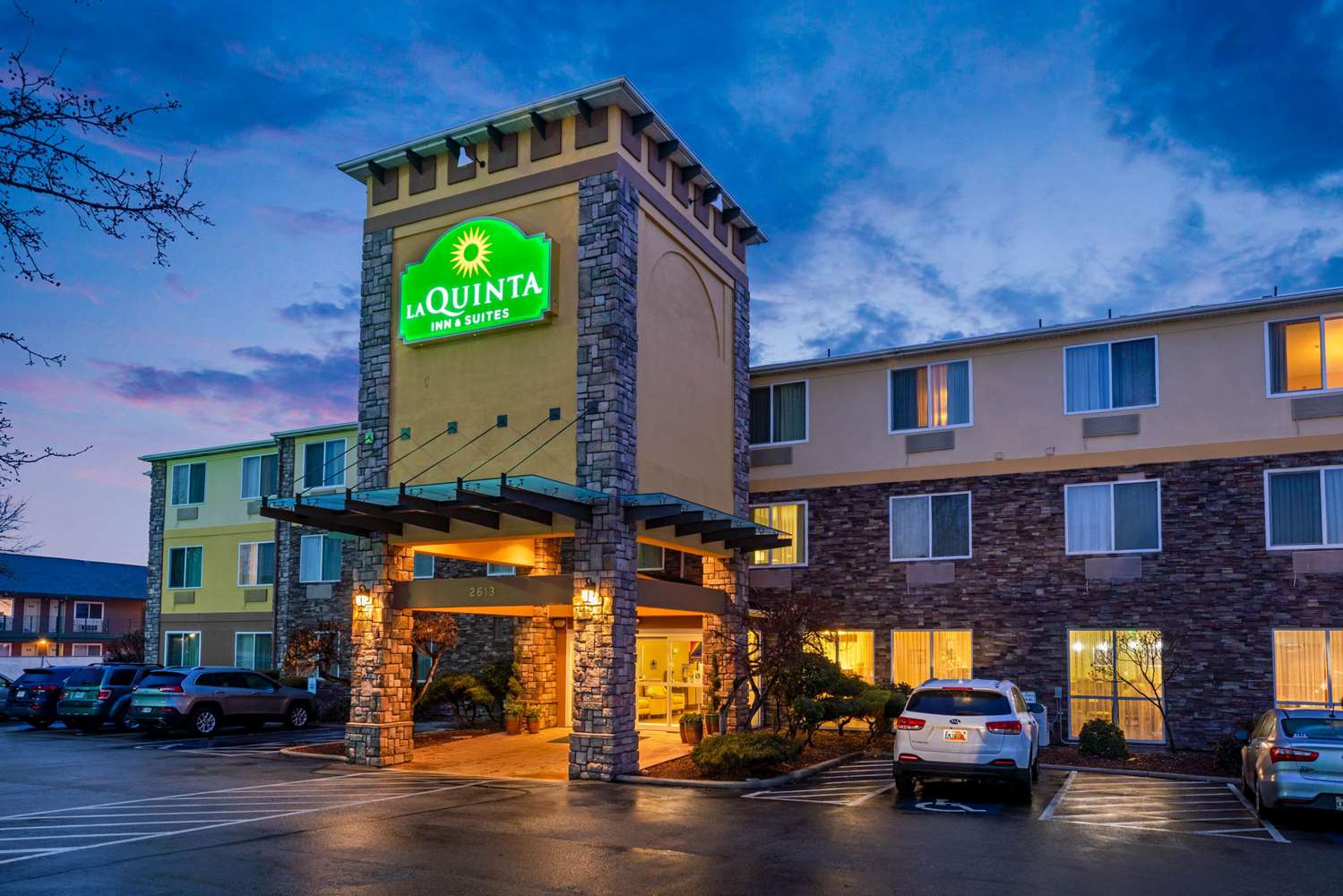 hotel