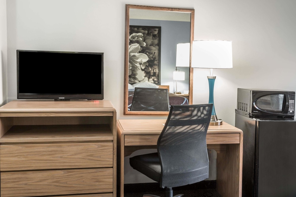 Super 8 By Wyndham Valdosta Conf Center Area 25/37