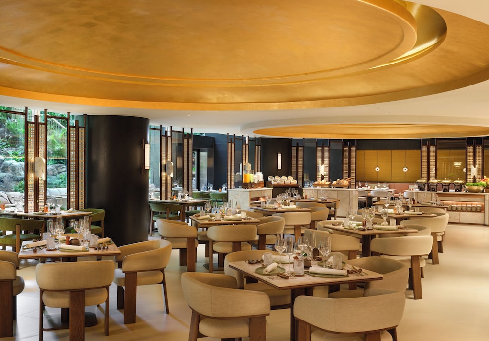 Banyan Tree Bangkok 54/71