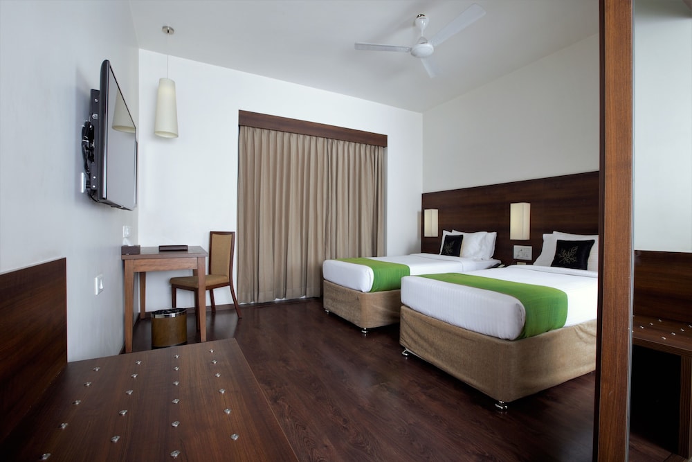 Temple Tree Hotel 11/53