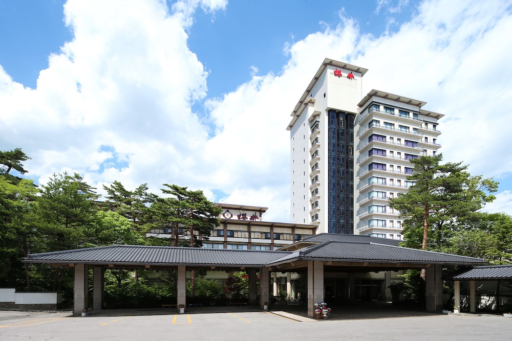 Hotel Sakurai 36/40