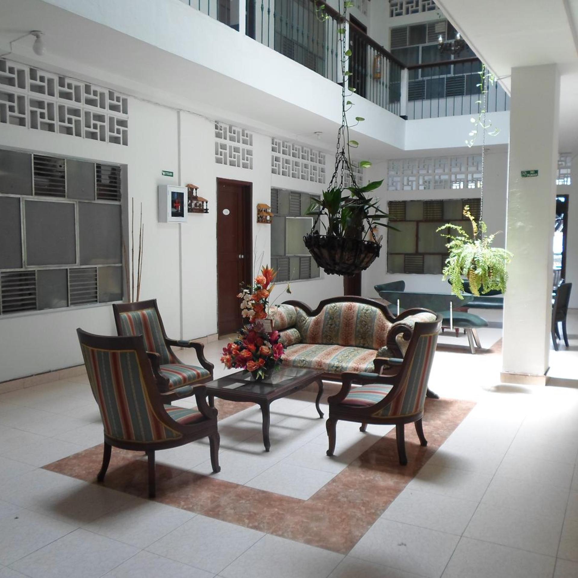 Gran Hotel El Cedro 35/50