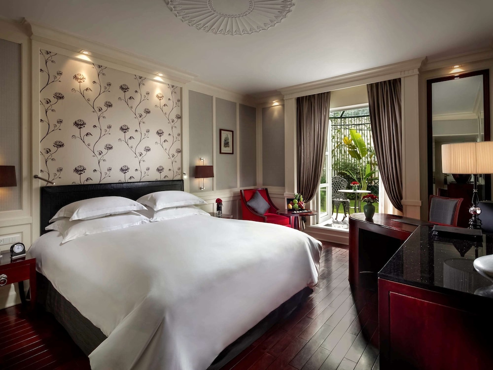 Sofitel Legend Metropole Hanoi Hotel 24/77