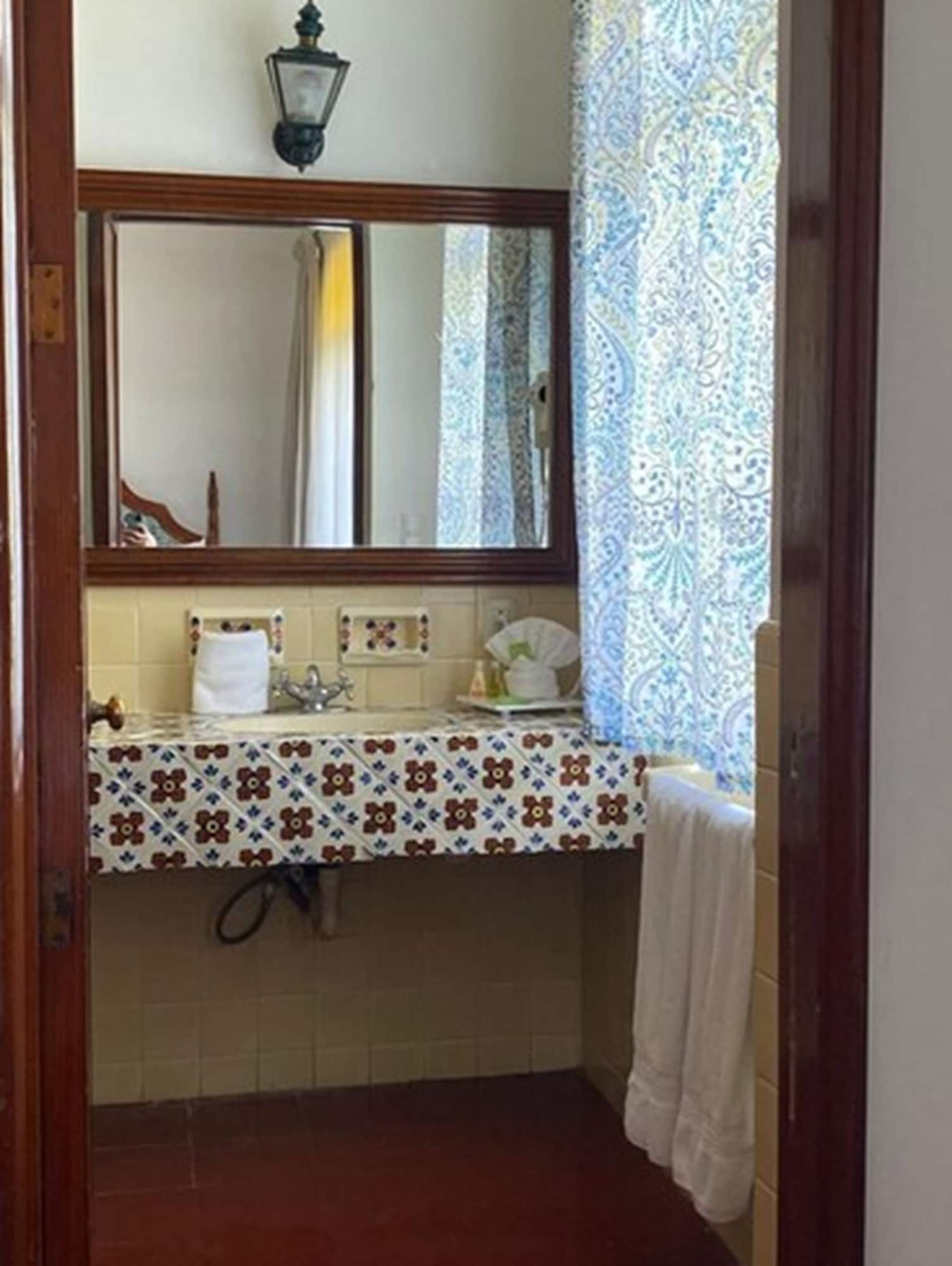 غرفة قياسية بسرير مزدوج، Hotel Quinta las Flores 7/7