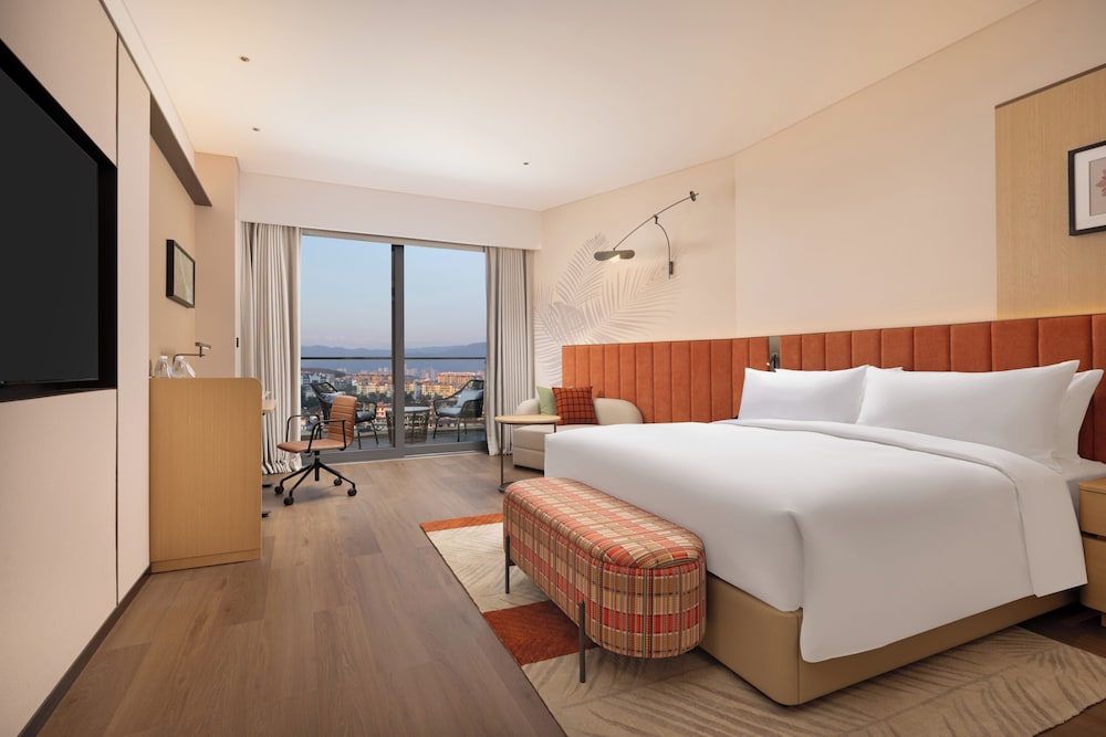 Hilton Garden Inn Xishuangbanna Gasa Airport 26/66