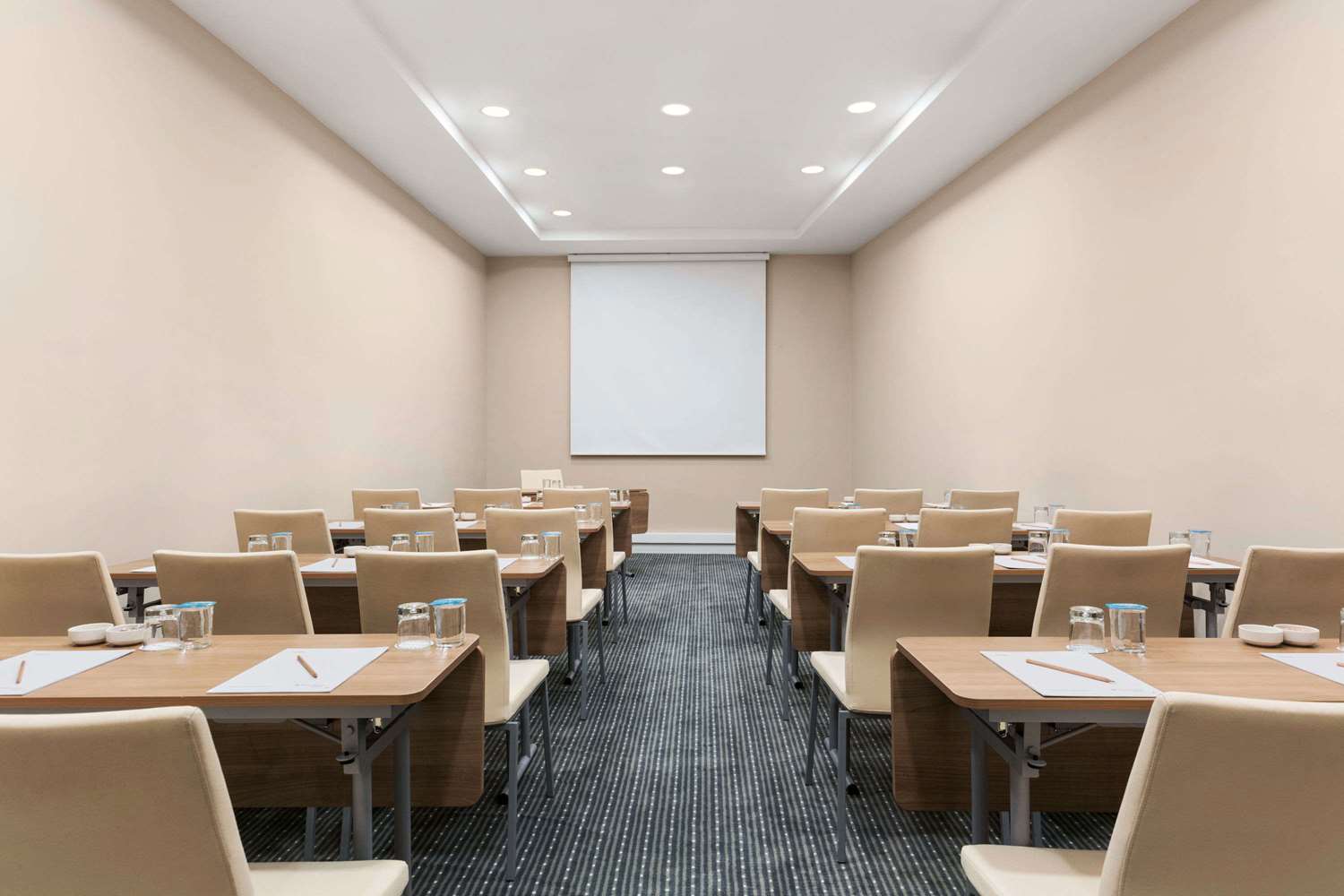 Ramada Encore by Wyndham Istanbul Kartal 38/47