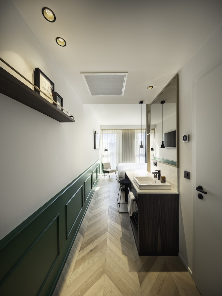 Yalo Urban Boutique Hotel Ghent 21/50
