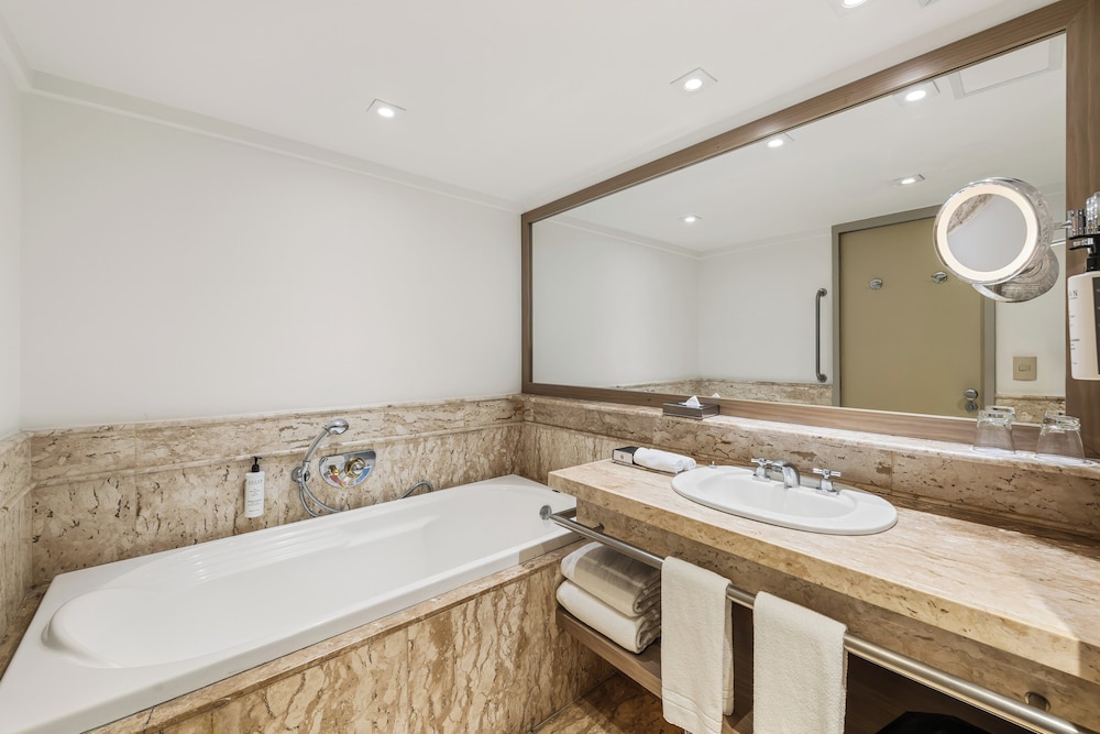جناح بسرير كينج بإطلالة على المدينة بغرفة نوم واحدة مع دخول صالة النادي، Intercontinental Sao Paulo 10/10