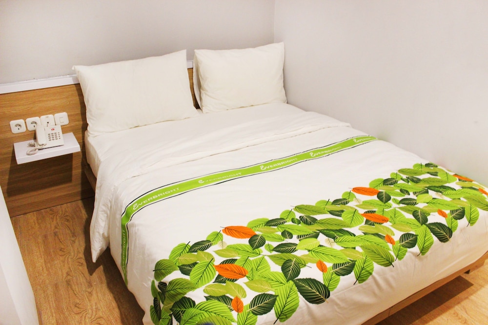 STANDARD, DOUBLE BED