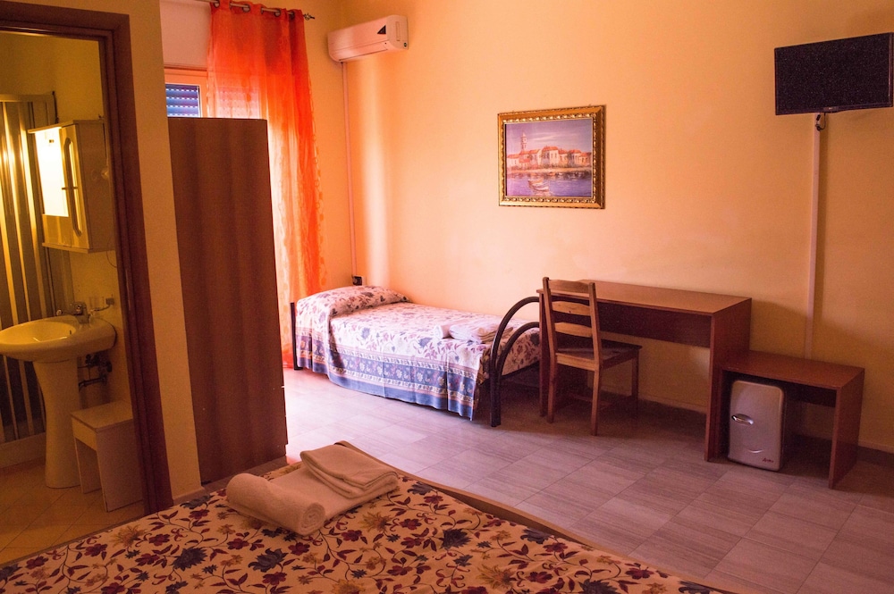 Hotel Scalea 7/16