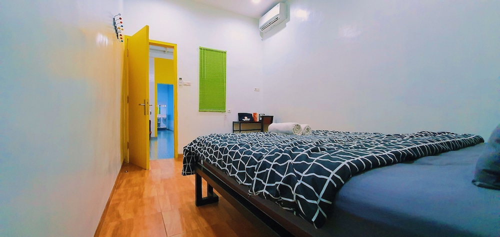 Mador Malang Dorm Hostel 8/32